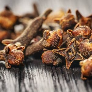 Clove Bud Essential Oil