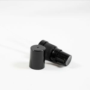 18mm Black Ribbed Treatment Pump with Black Overcap